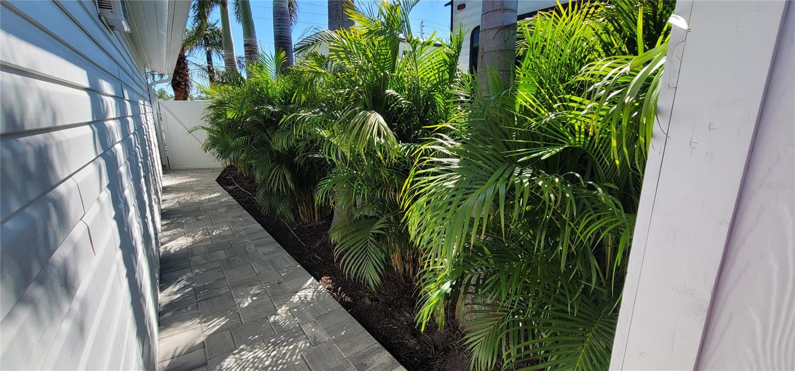 Image 16 of 24 For 3351 Bahia Vista Street