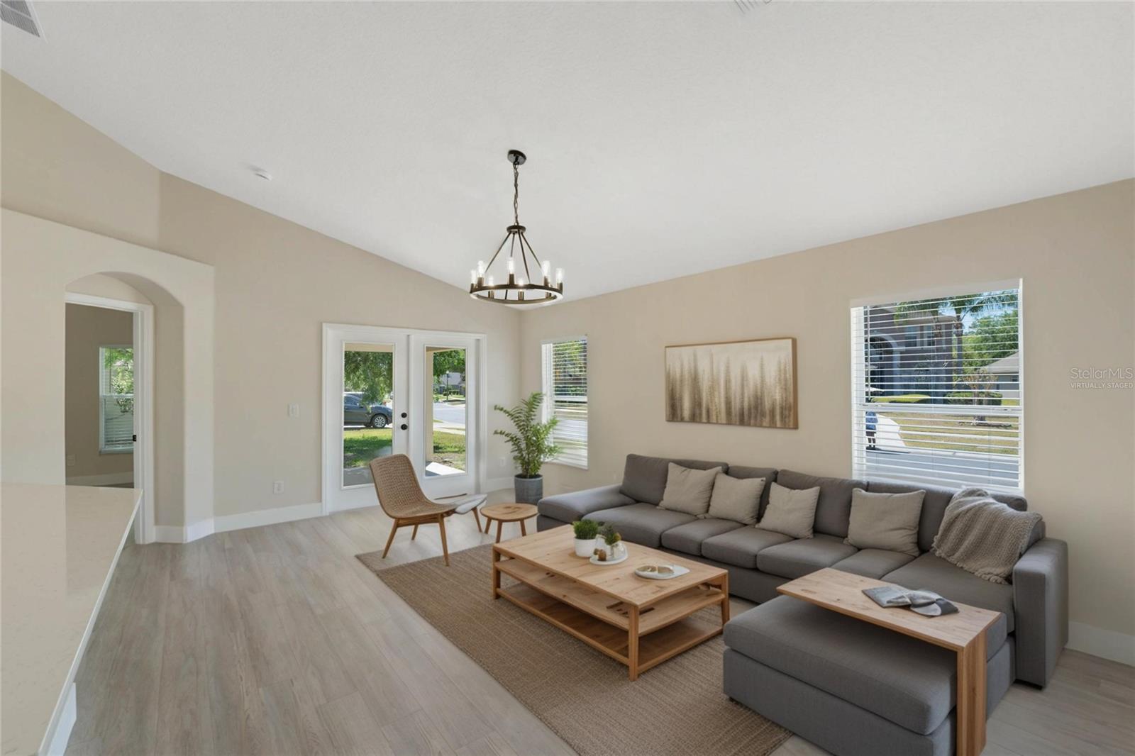 Image 5 of 23 For 9324 Pecky Cypress Way