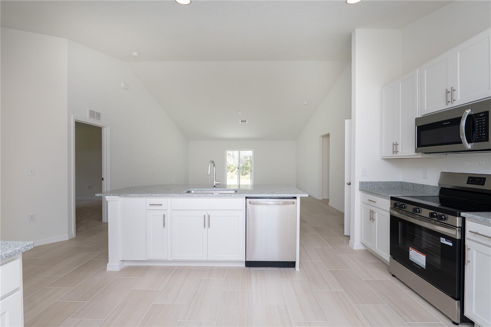 Image 6 of 23 For 4447 Mindello Street