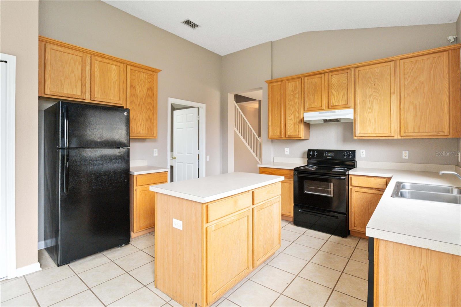 Image 7 of 30 For 2173 Granger Avenue