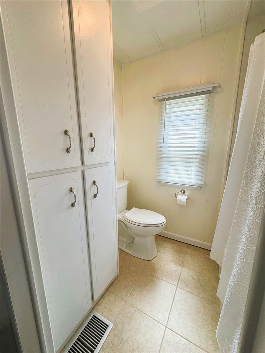 Image 29 of 50 For 139 Royal Palm Drive