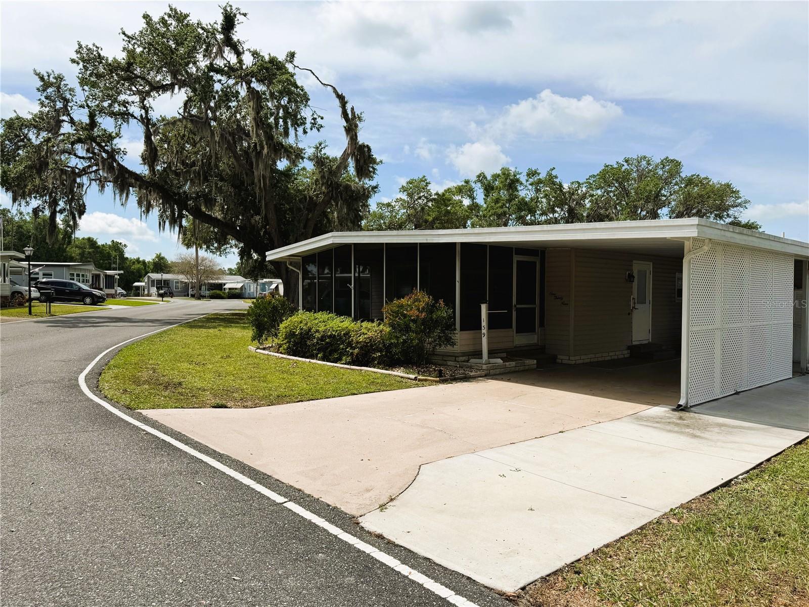 Image 3 of 50 For 139 Royal Palm Drive