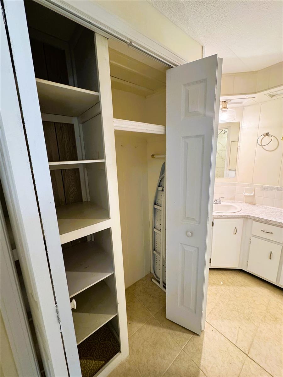 Image 37 of 50 For 139 Royal Palm Drive