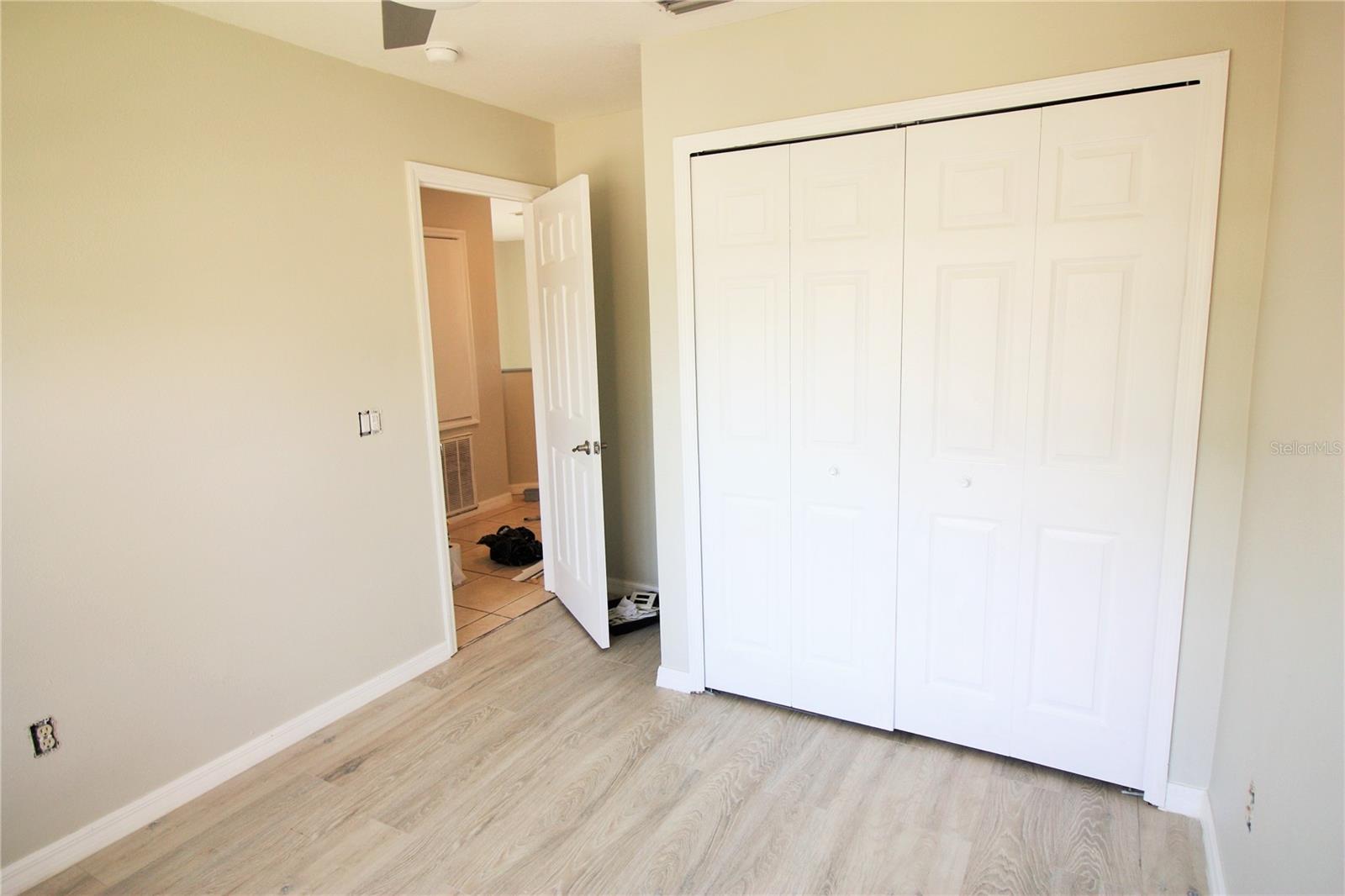 Image 19 of 24 For 360 Cervantes Drive