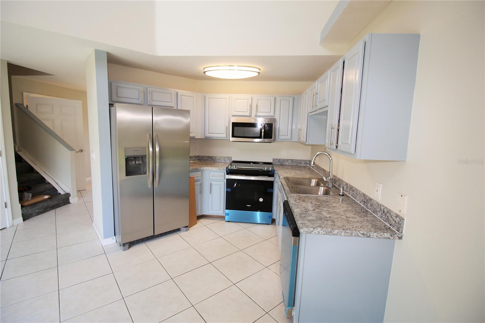 Image 3 of 24 For 360 Cervantes Drive