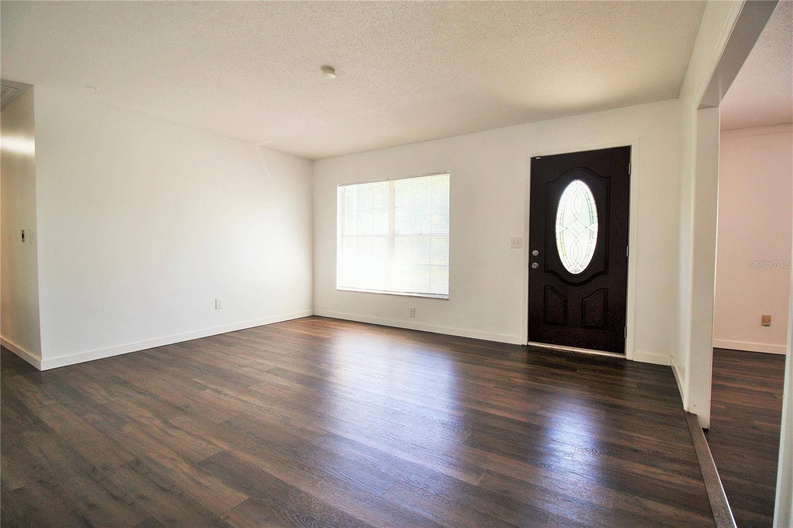 Image 7 of 30 For 5524 Clearview Drive
