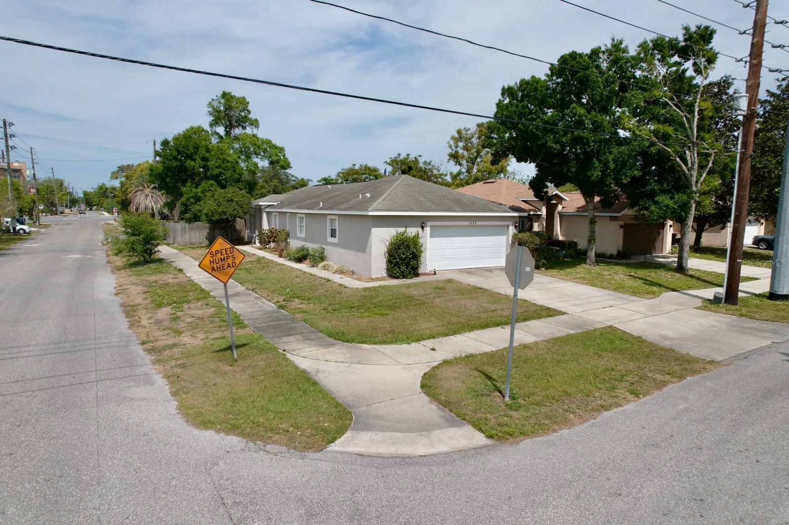 Image 6 of 8 For 1833 Courtland Street