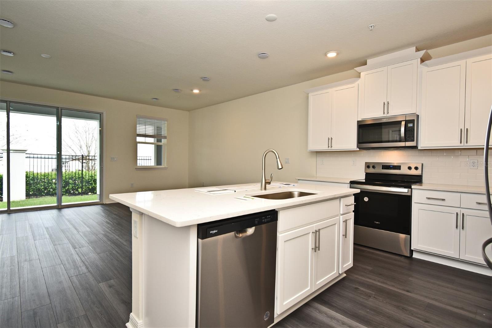 Image 6 of 14 For 719 Southern Edge Way
