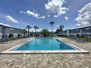 Image 13 of 13 For 1000 Semoran Boulevard 306