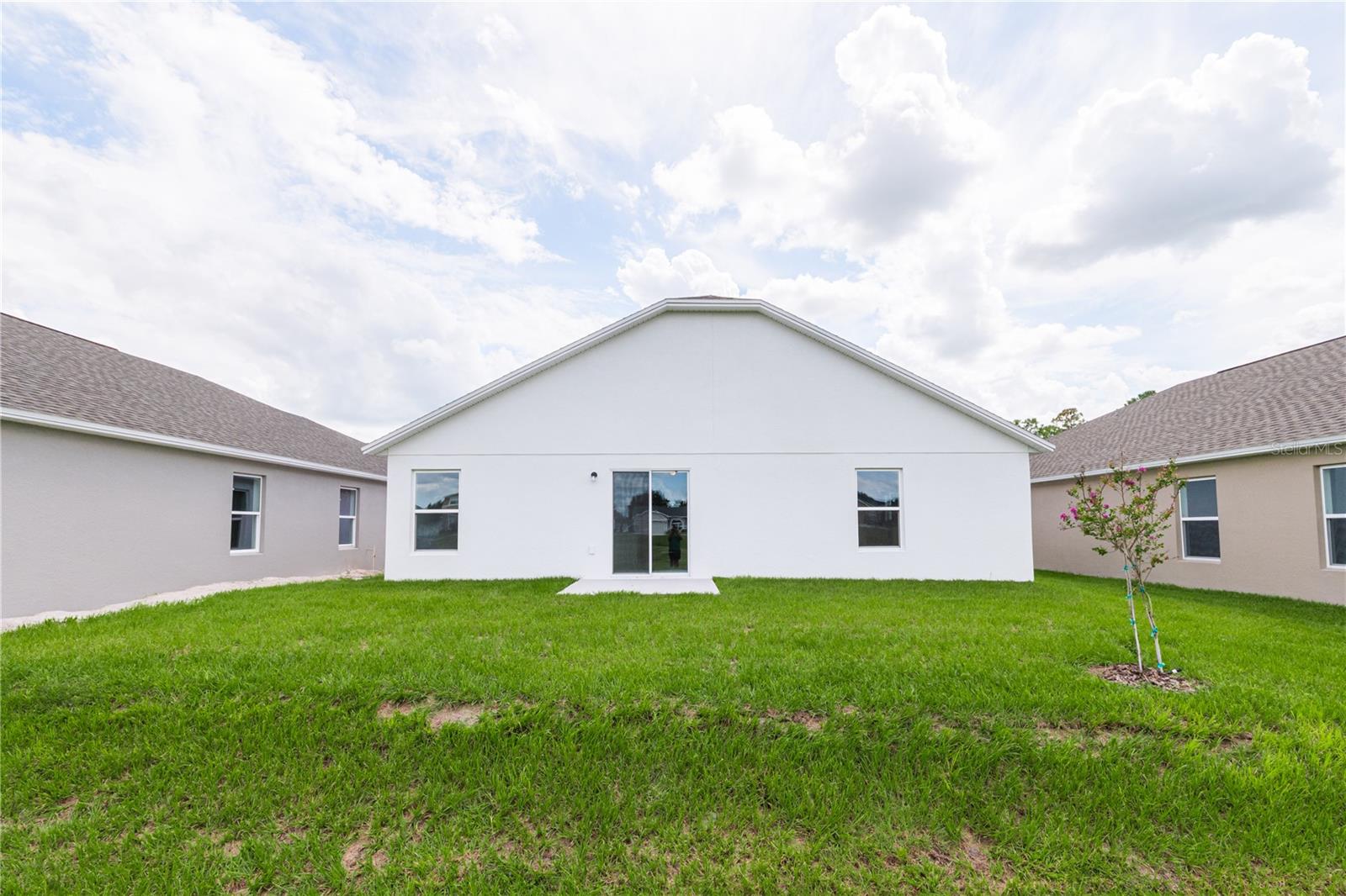 Image 19 of 20 For 985 Lunar Lane