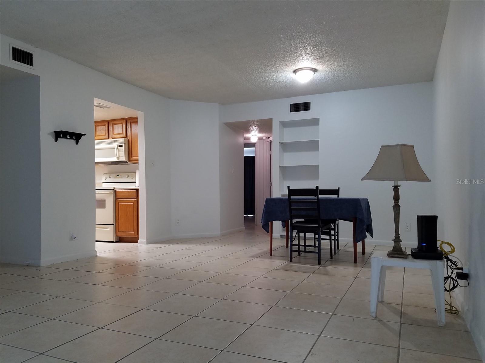 Image 3 of 13 For 2408 Lemon Tree Lane C