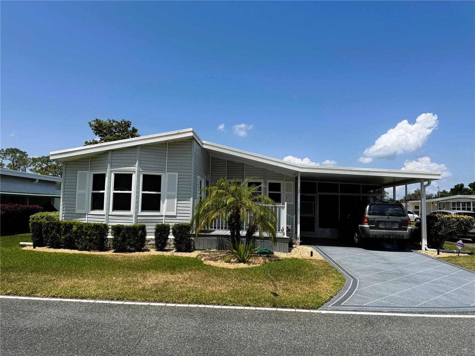 Details for 106 Pyracantha Lane, LEESBURG, FL 34748