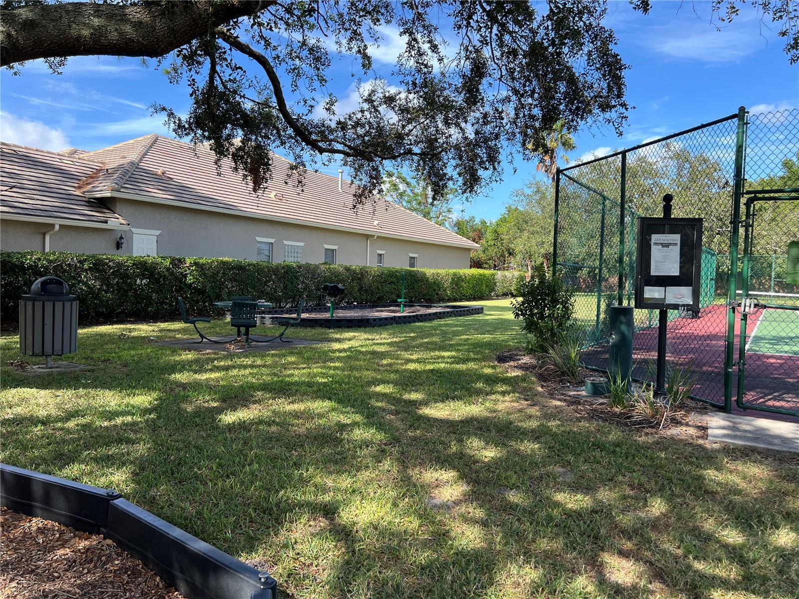 Image 18 of 23 For 10542 Woodchase Circle
