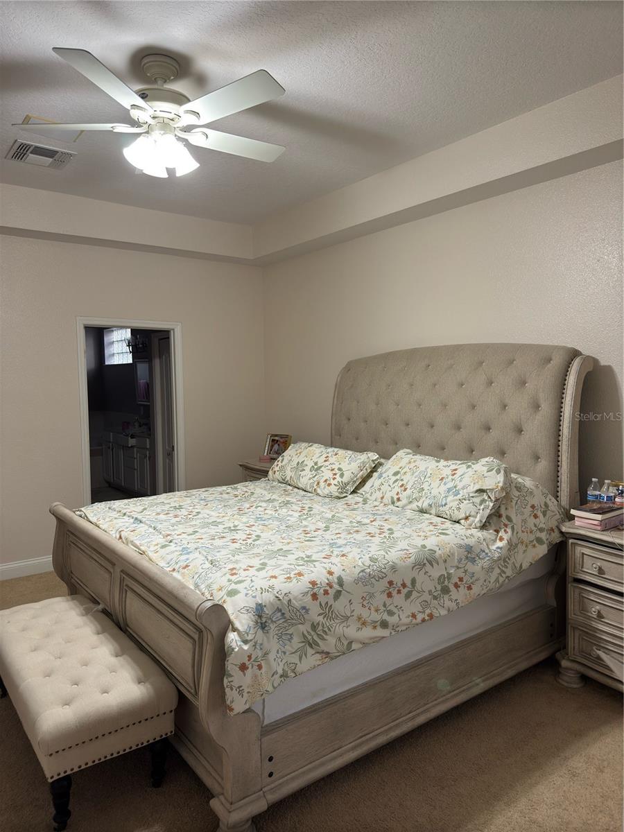 Image 6 of 23 For 10542 Woodchase Circle