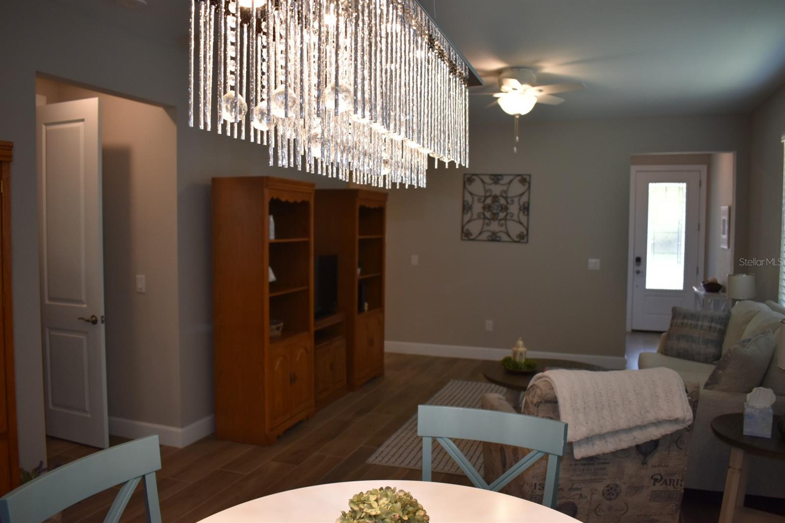 Image 16 of 73 For 2735 Lavandula Court