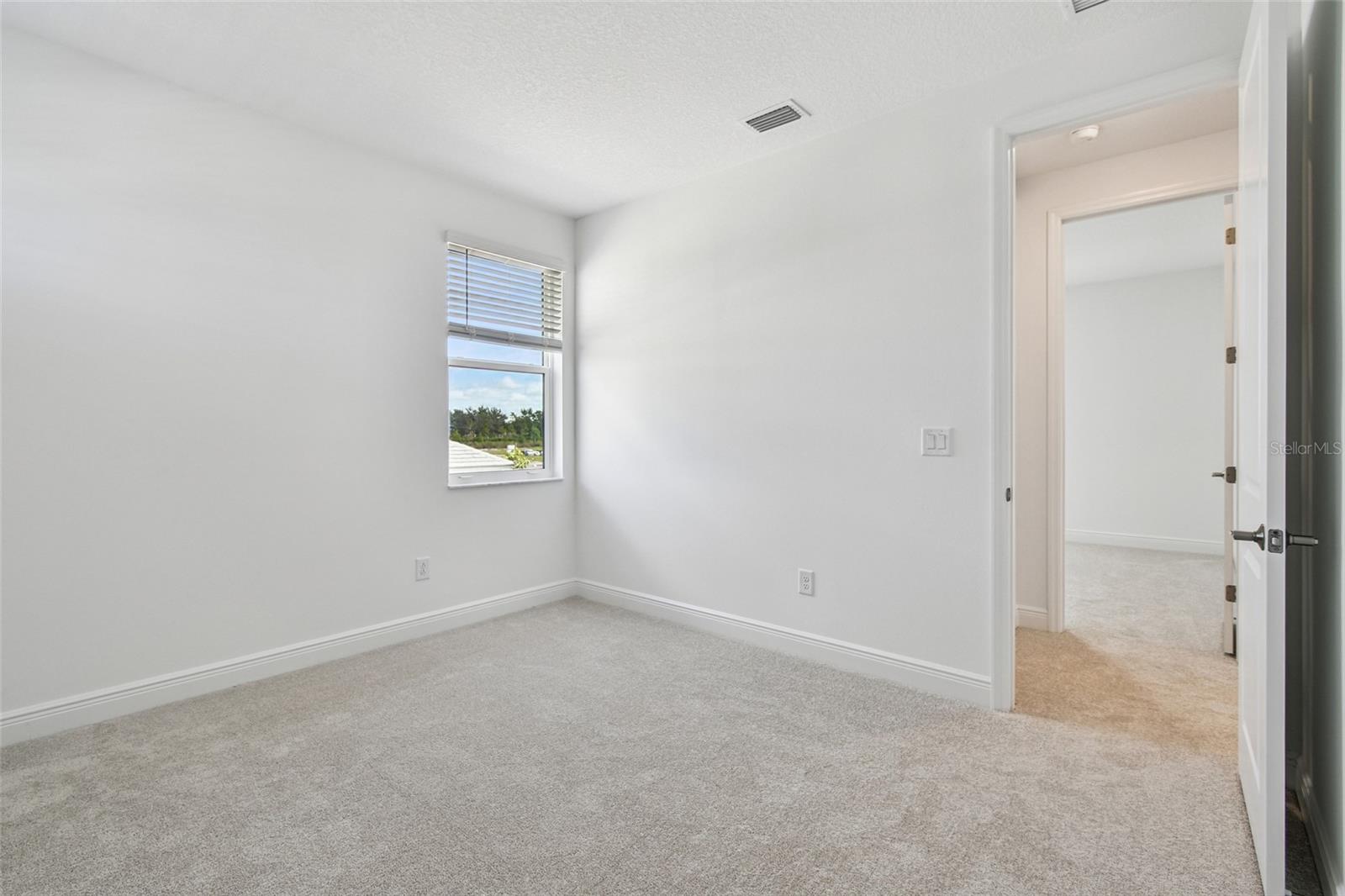 Image 17 of 34 For 7544 Nighthawk Drive