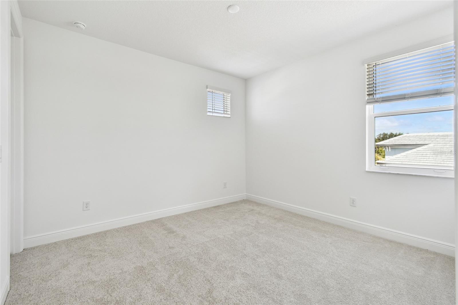 Image 19 of 34 For 7544 Nighthawk Drive
