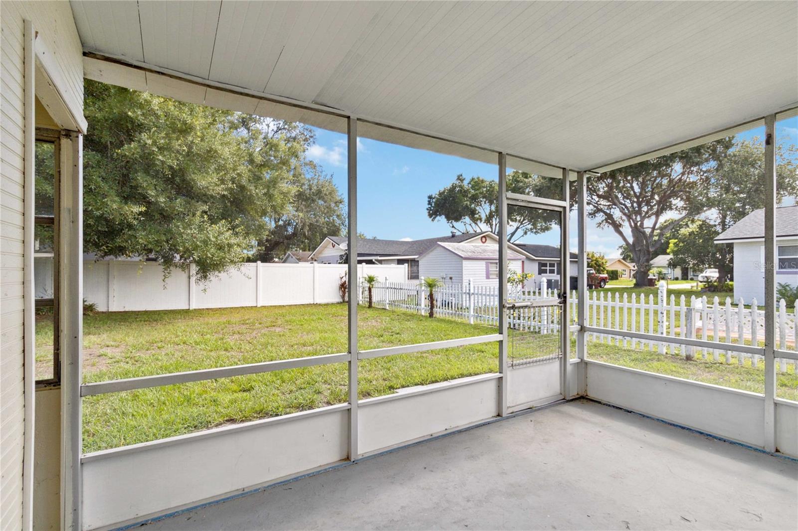 Image 26 of 29 For 712 4th Street