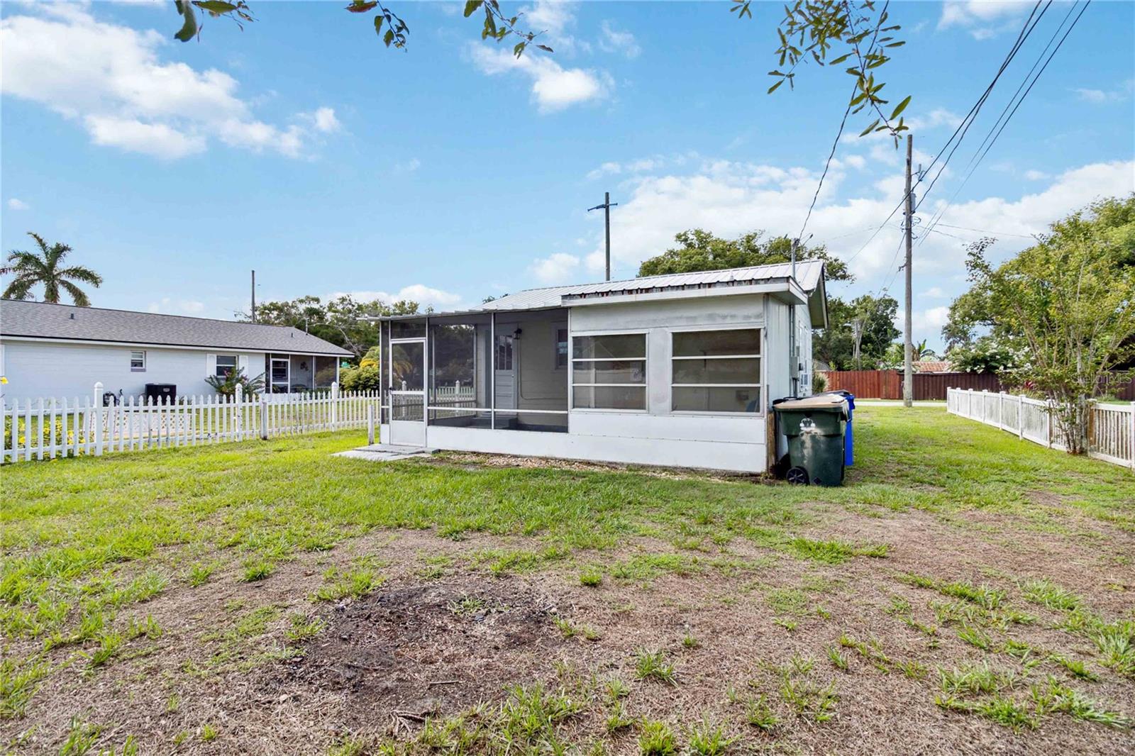 Image 29 of 29 For 712 4th Street