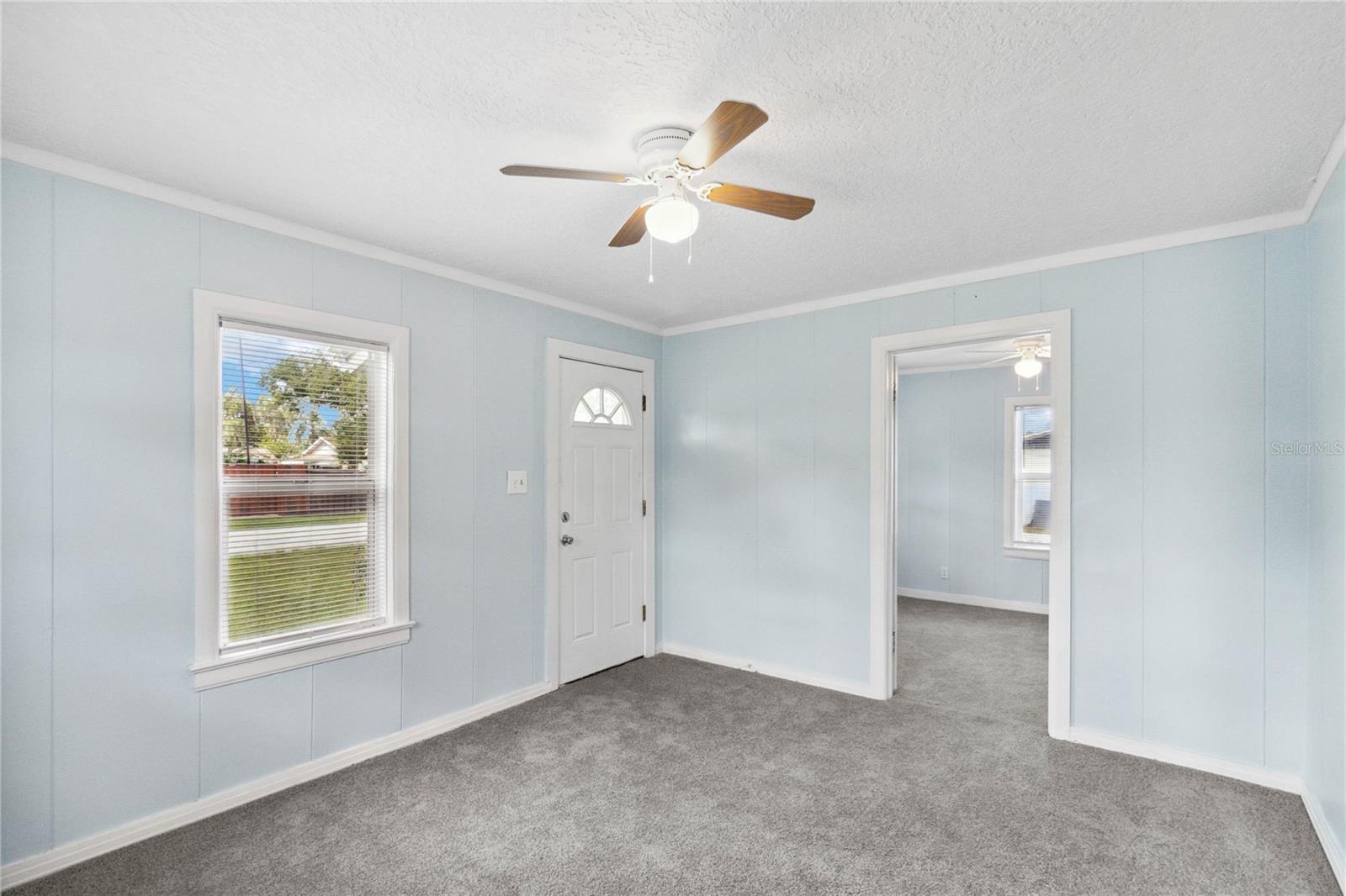 Image 5 of 29 For 712 4th Street
