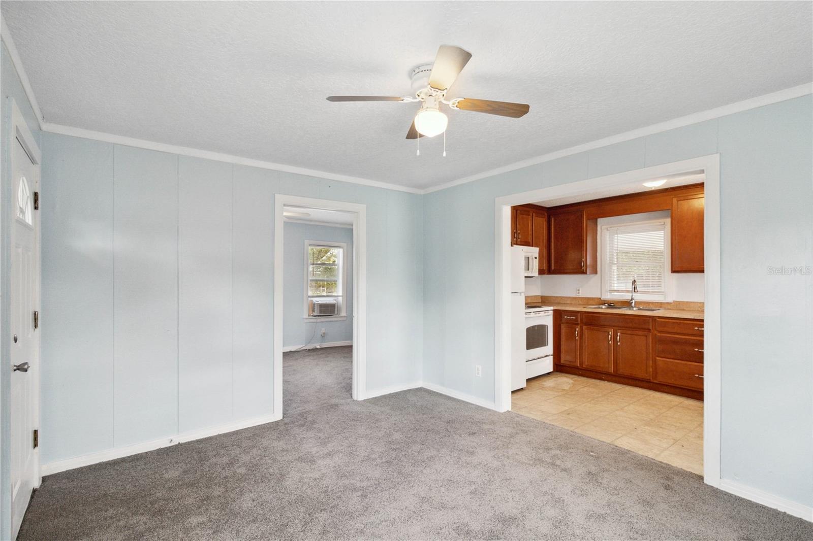 Image 8 of 29 For 712 4th Street