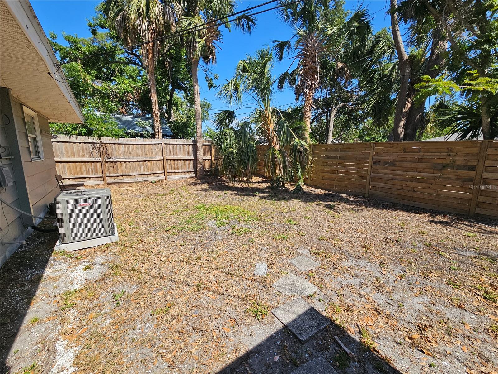 Image 16 of 17 For 2168 Wood Street