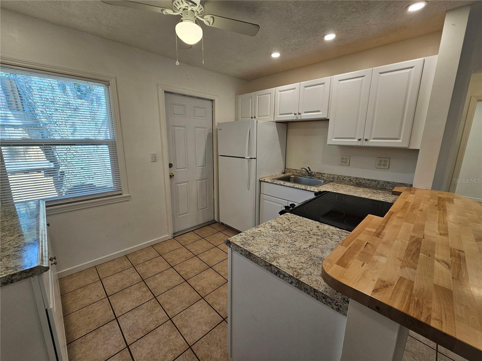 Image 2 of 17 For 2168 Wood Street