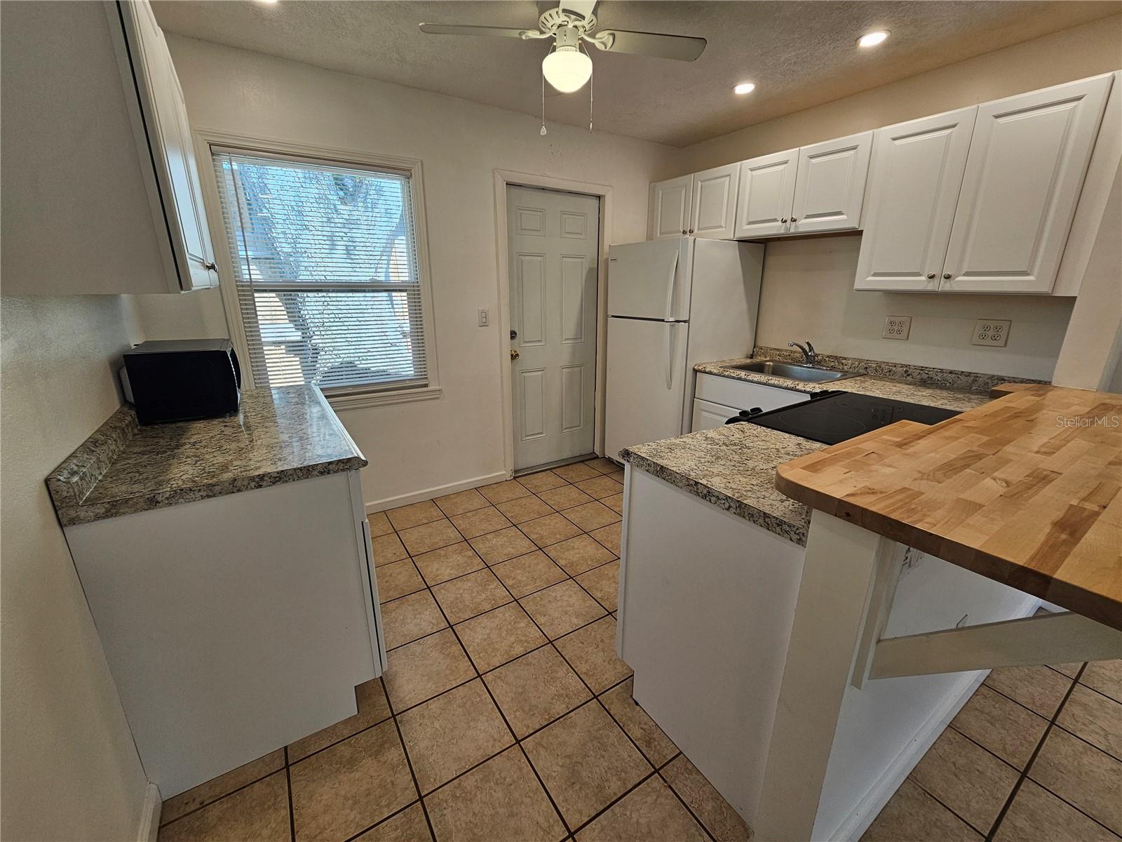 Image 3 of 17 For 2168 Wood Street