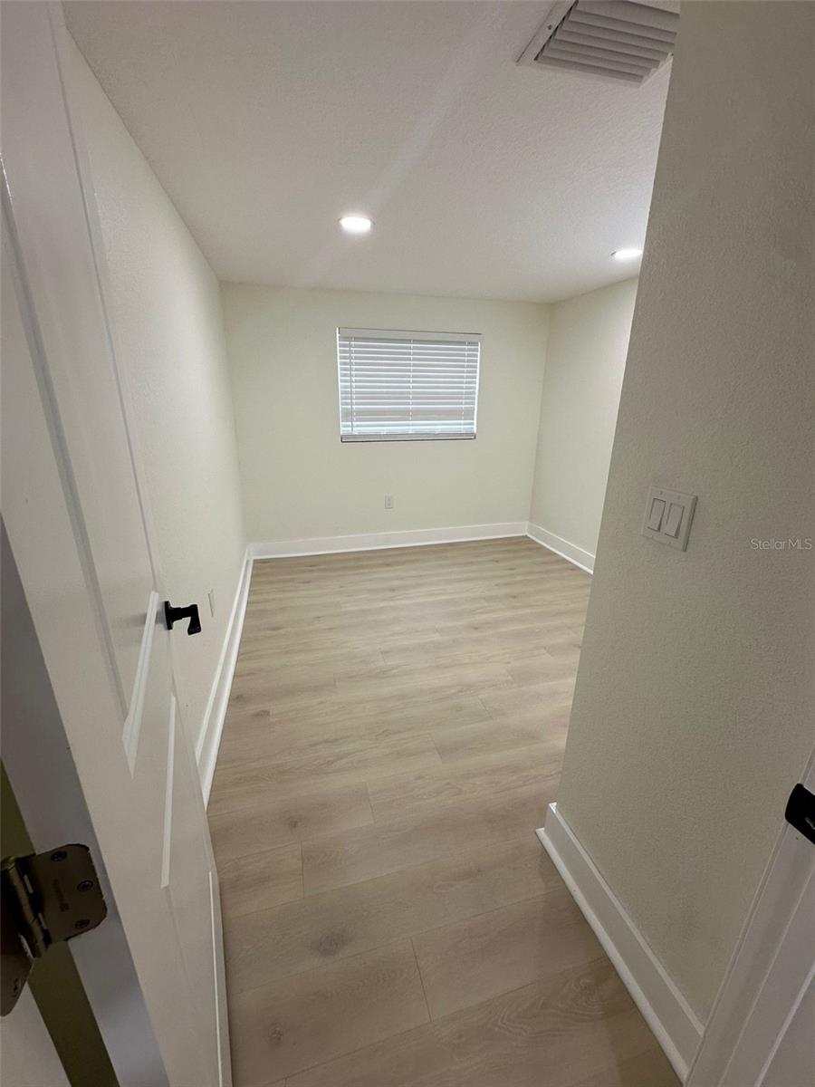 Image 29 of 36 For 2217 Azalea Court
