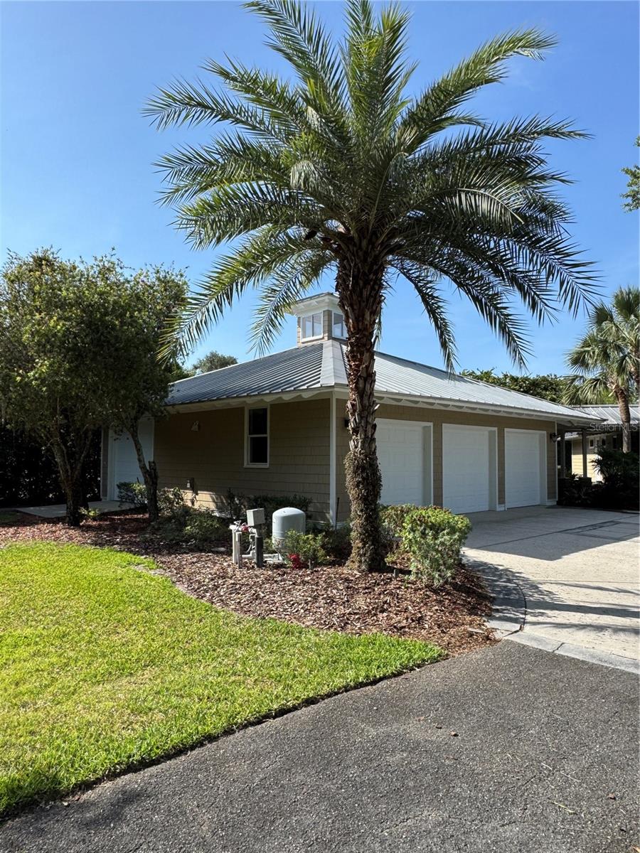 Image 38 of 58 For 12765 143rd Avenue
