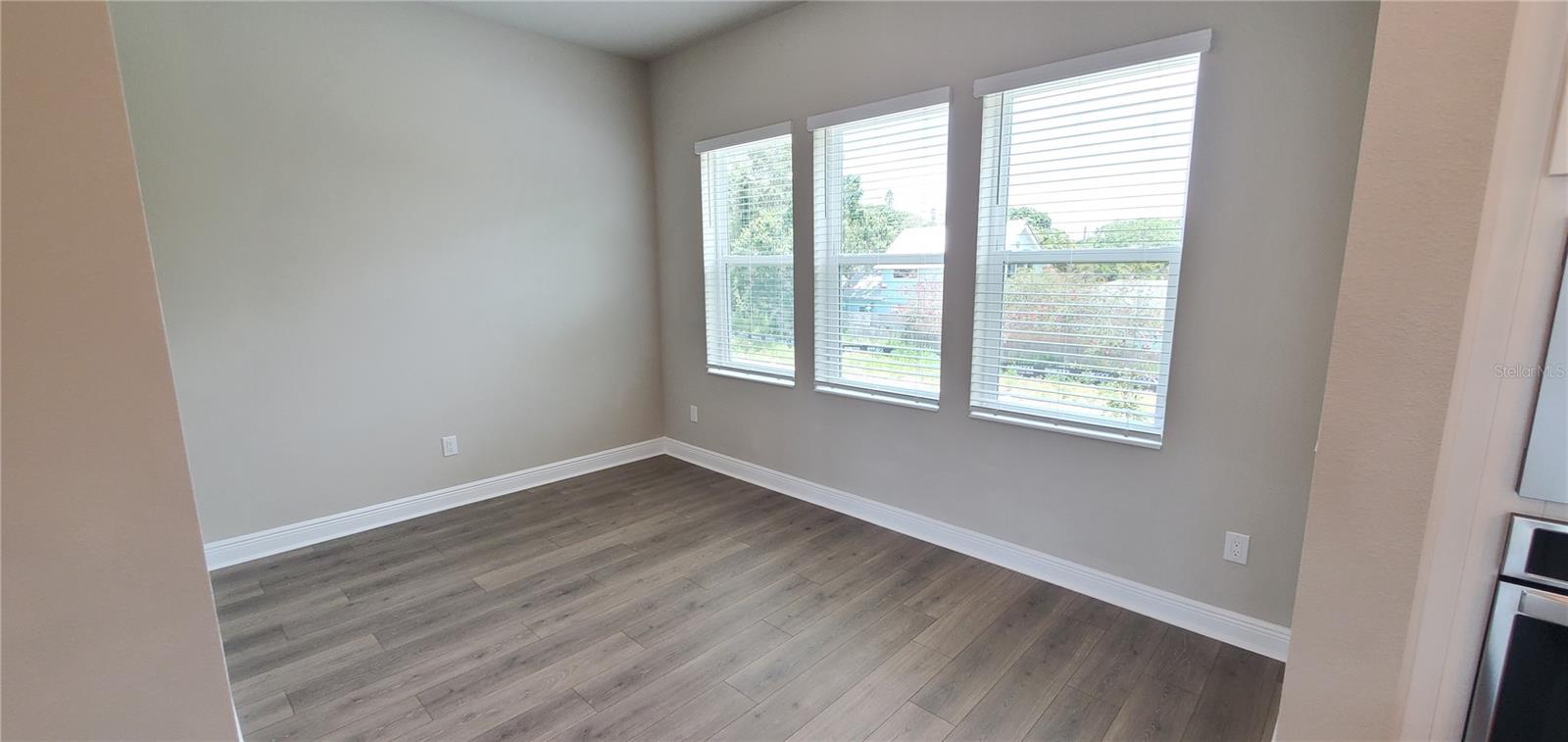 Image 5 of 22 For 399 Wingfield Drive
