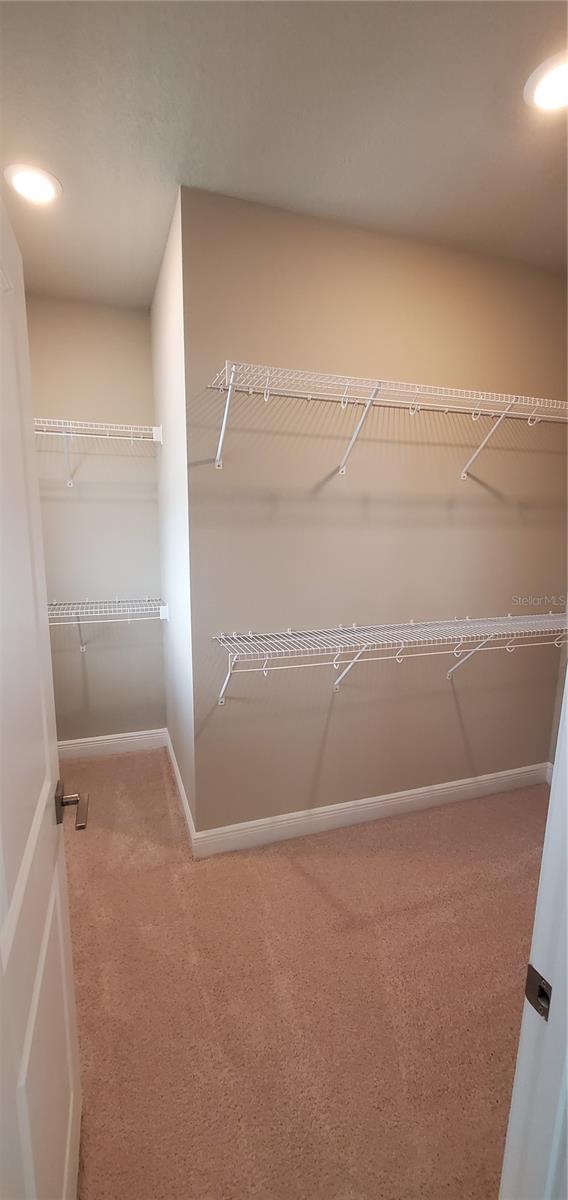 Image 9 of 22 For 399 Wingfield Drive