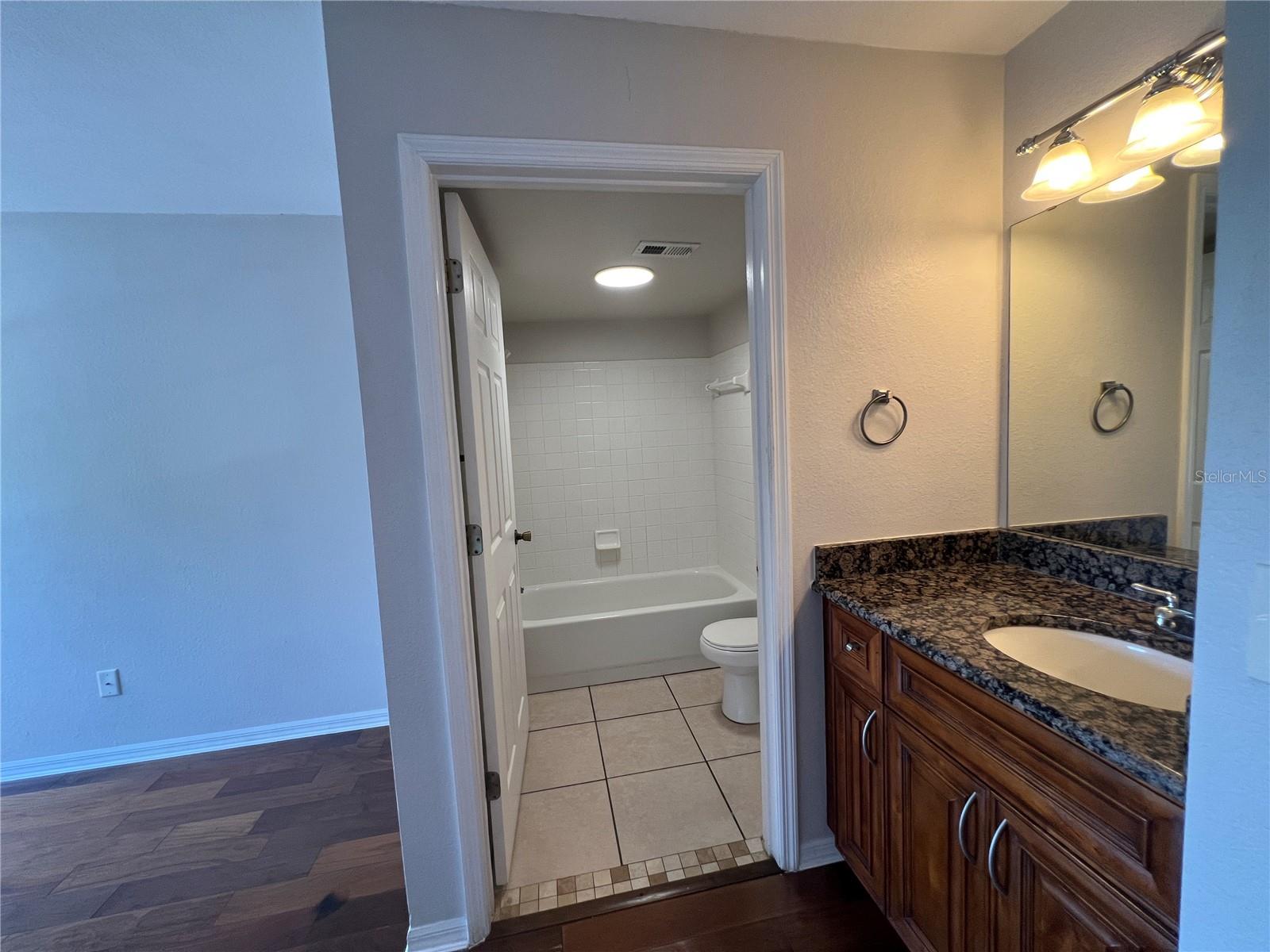 Image 11 of 55 For 7320 Westpointe Boulevard 531