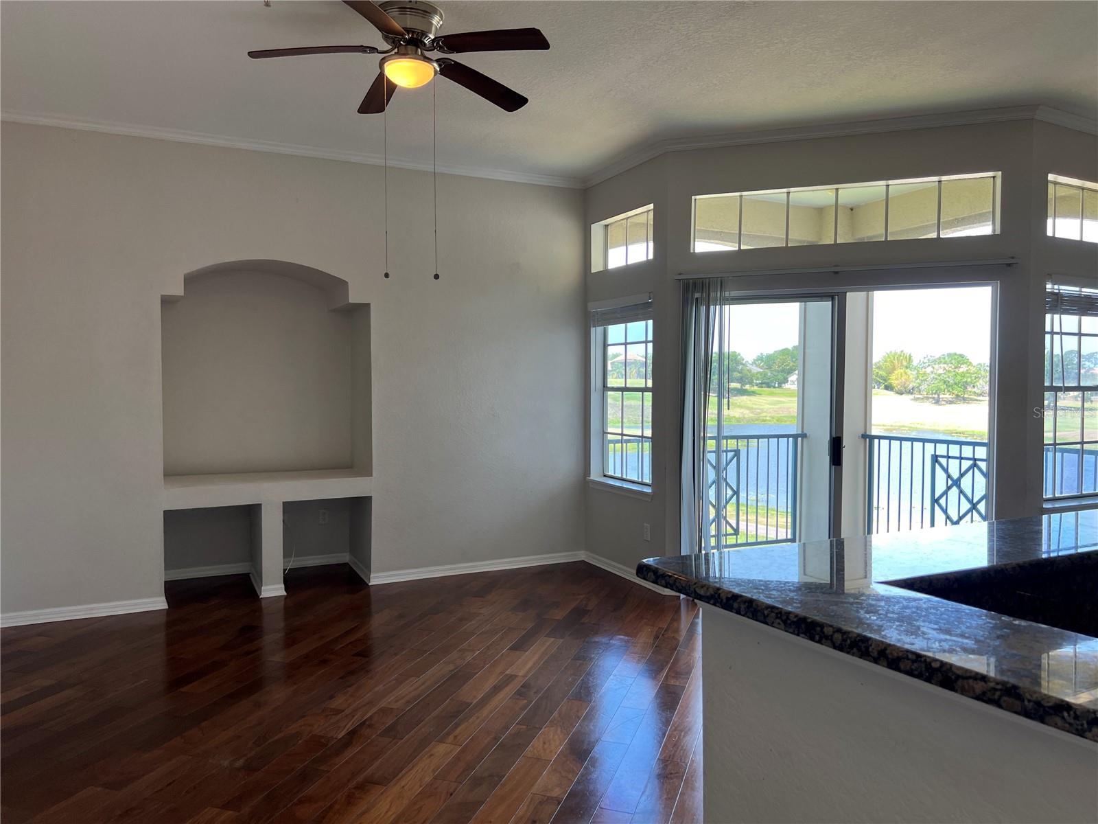Image 32 of 55 For 7320 Westpointe Boulevard 531