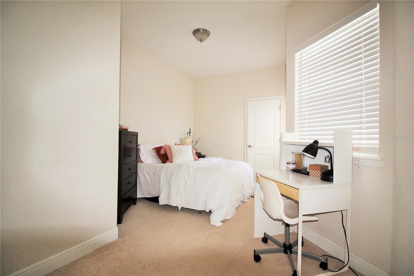 Image 10 of 27 For 17409 Promenade Drive