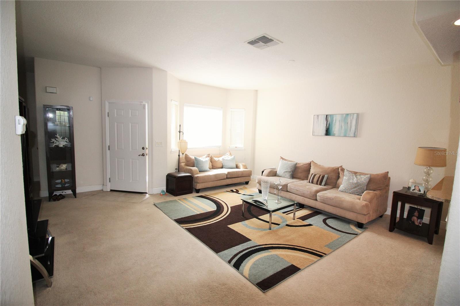 Image 4 of 27 For 17409 Promenade Drive
