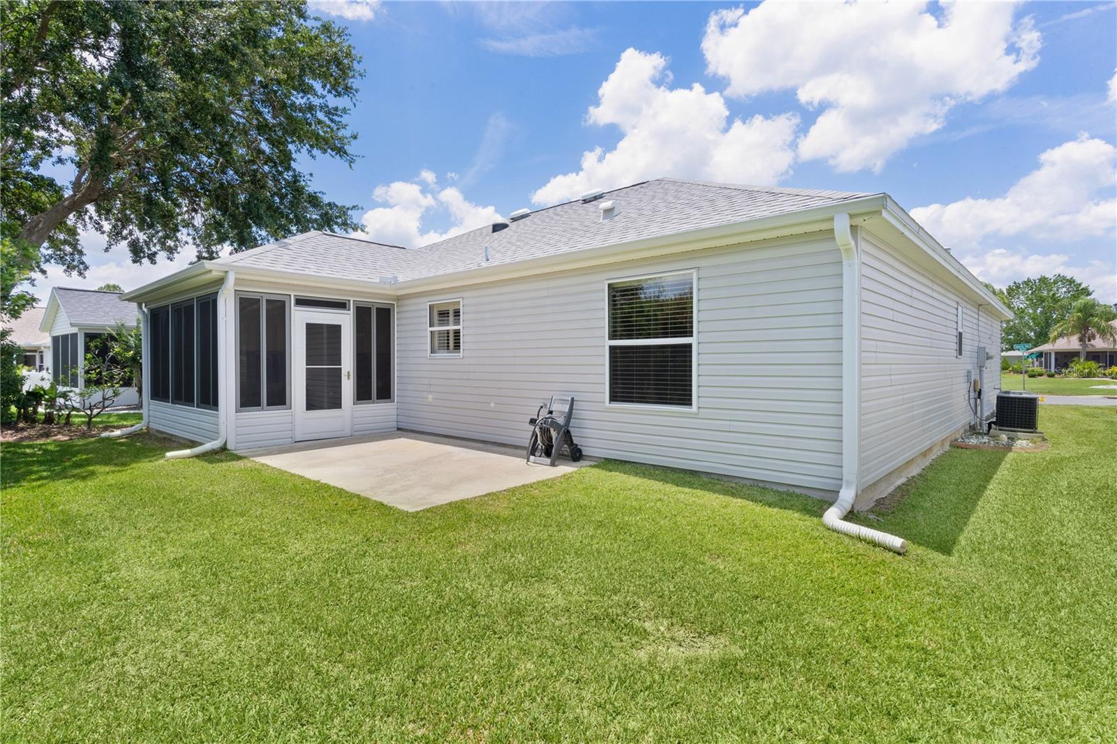 Image 33 of 67 For 1305 Guerra Avenue
