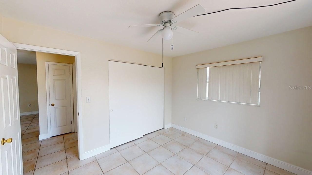 Image 17 of 31 For 2129 Couver Drive