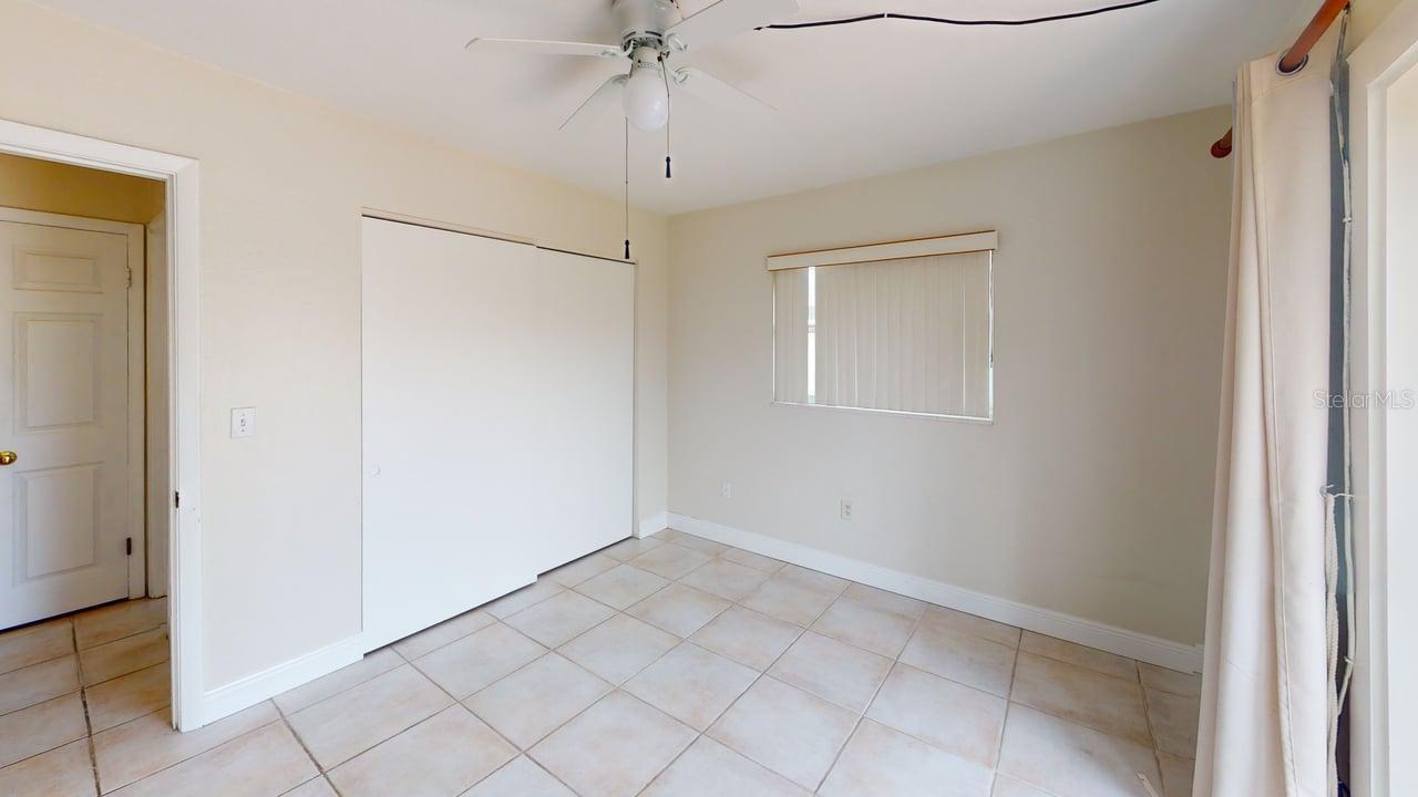 Image 28 of 31 For 2129 Couver Drive