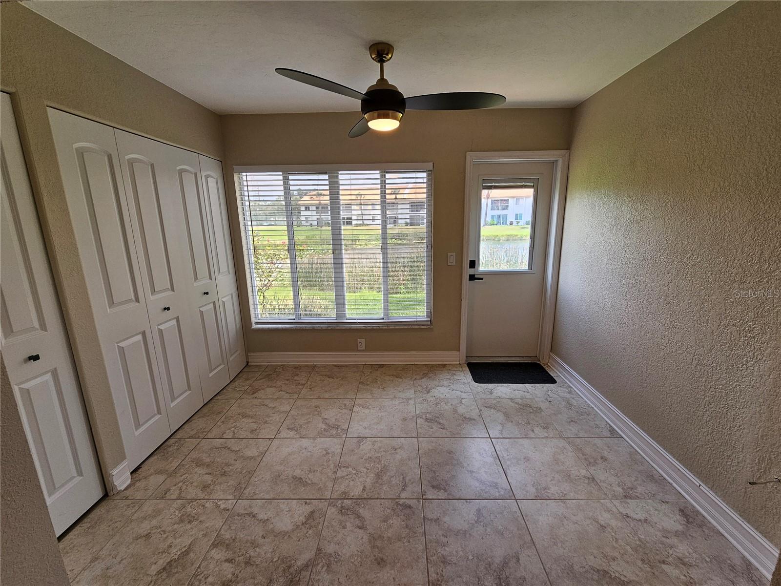 Image 5 of 23 For 4364 Madeira Court 3355