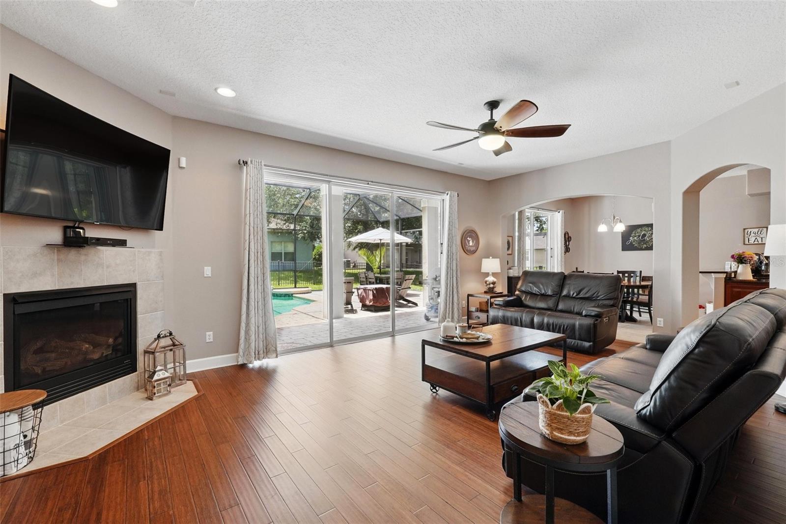 Image 13 of 59 For 1085 Harmony Lane