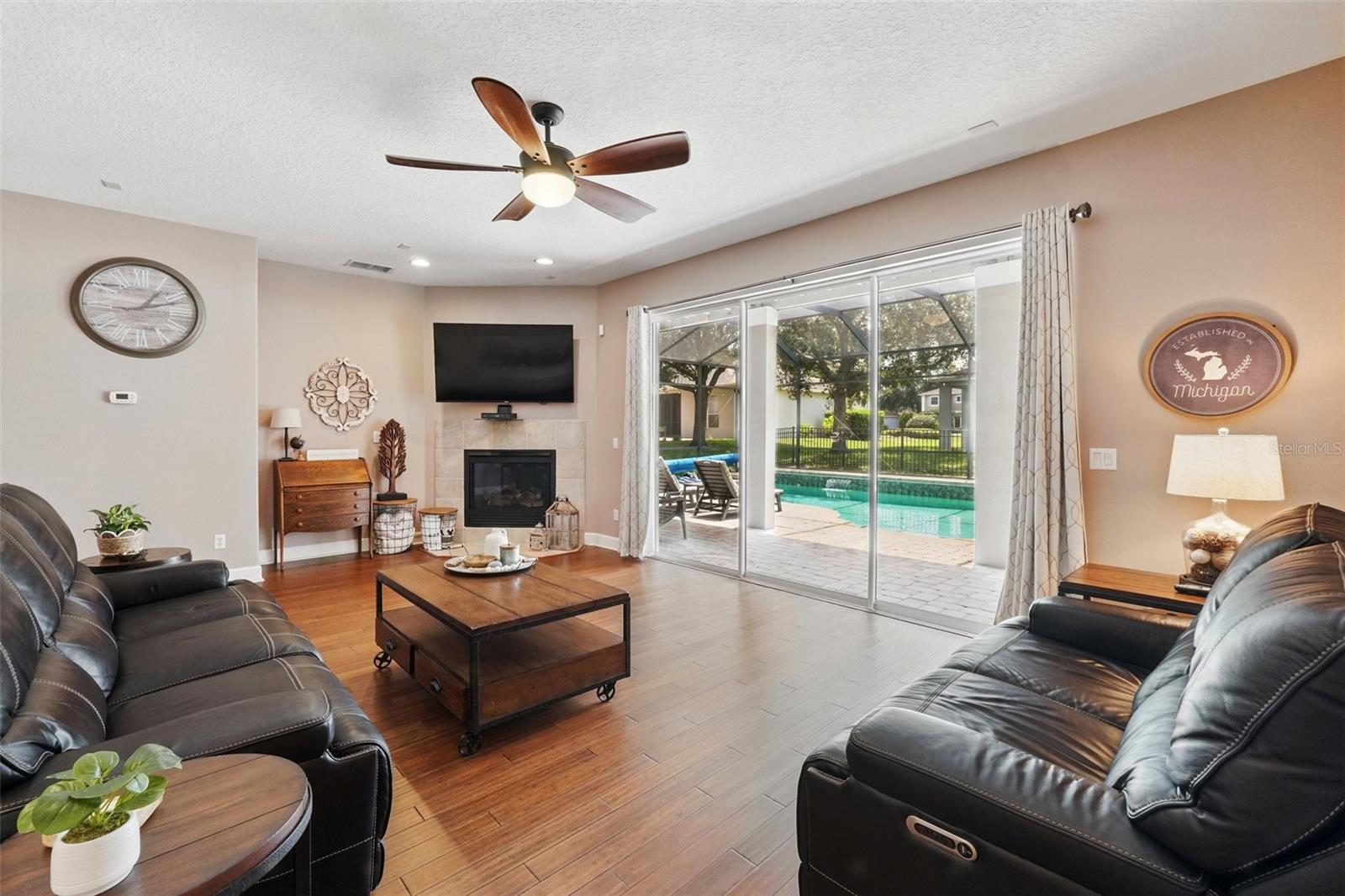 Image 15 of 59 For 1085 Harmony Lane