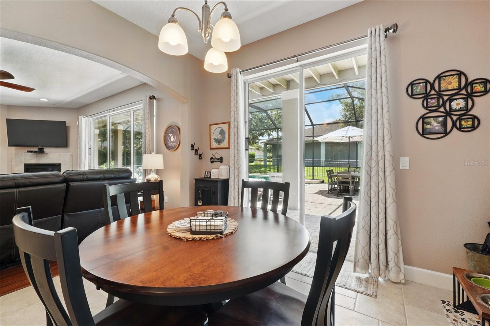 Image 18 of 59 For 1085 Harmony Lane