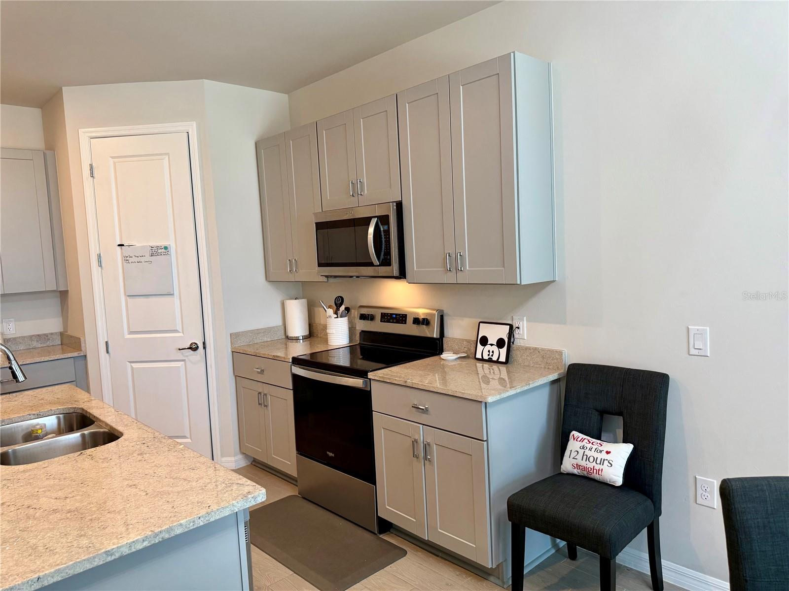 Image 11 of 24 For 43819 Cattleman Drive