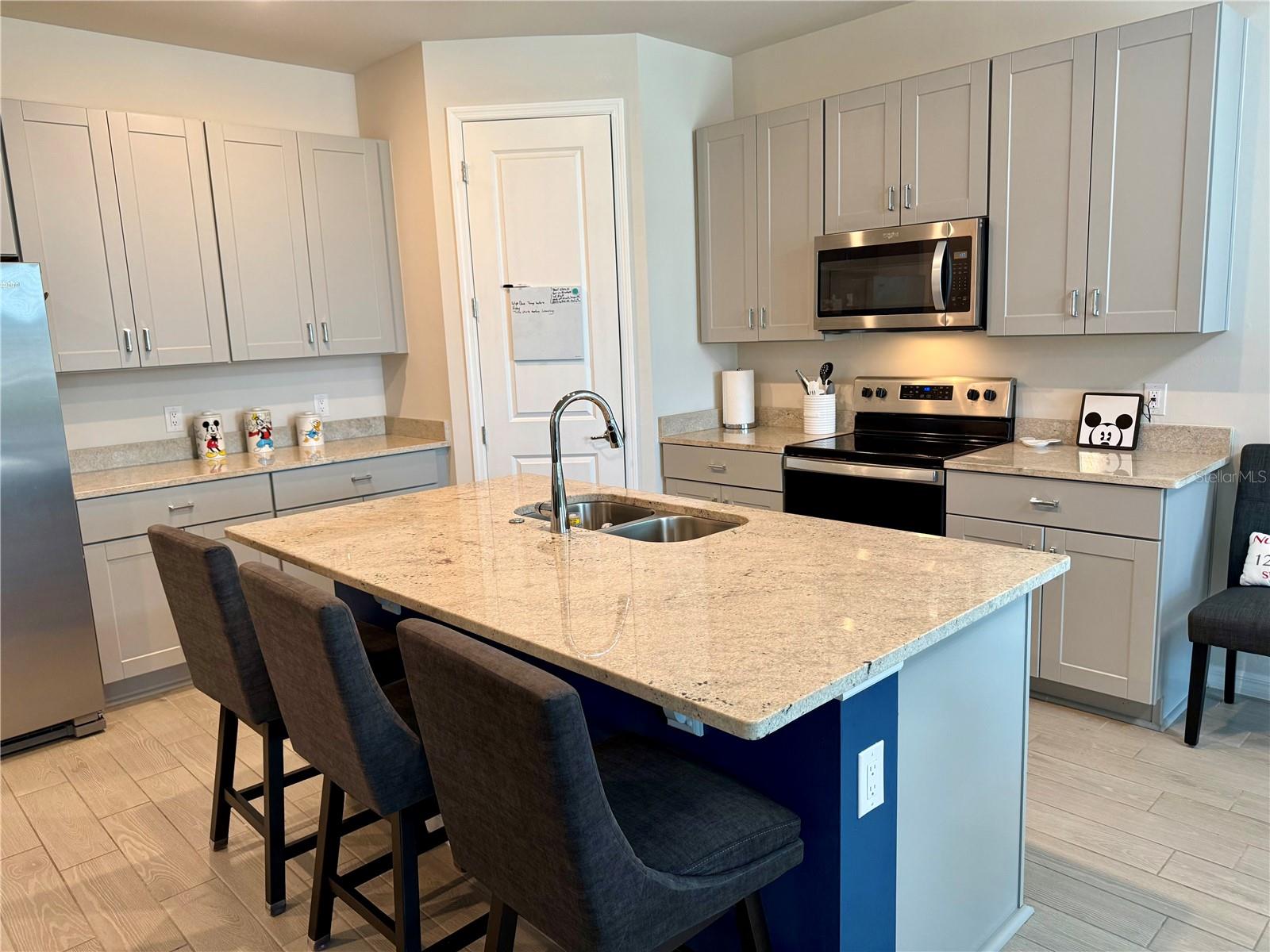 Image 9 of 24 For 43819 Cattleman Drive