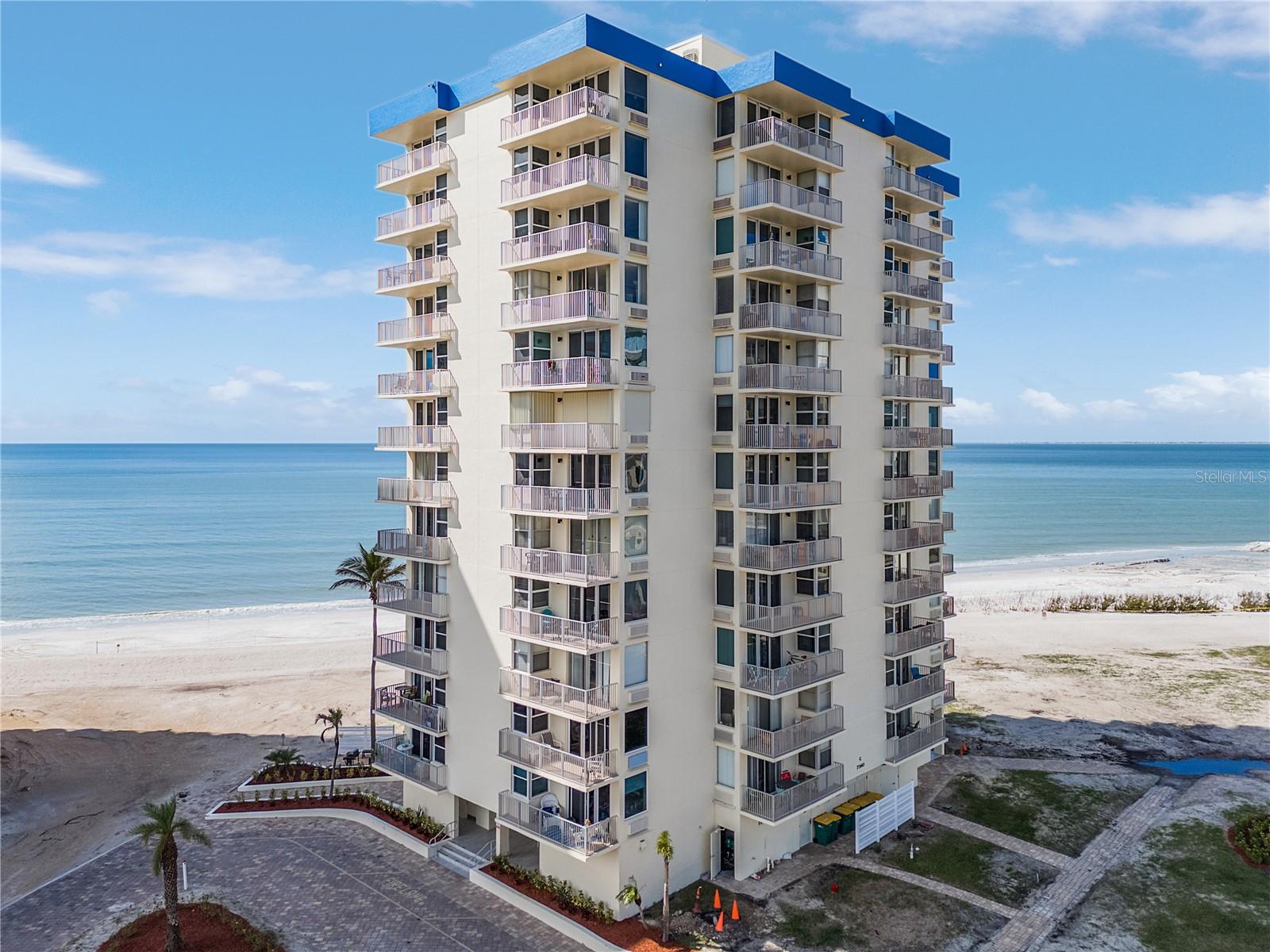 Image 15 of 44 For 7360 Estero Boulevard 704c