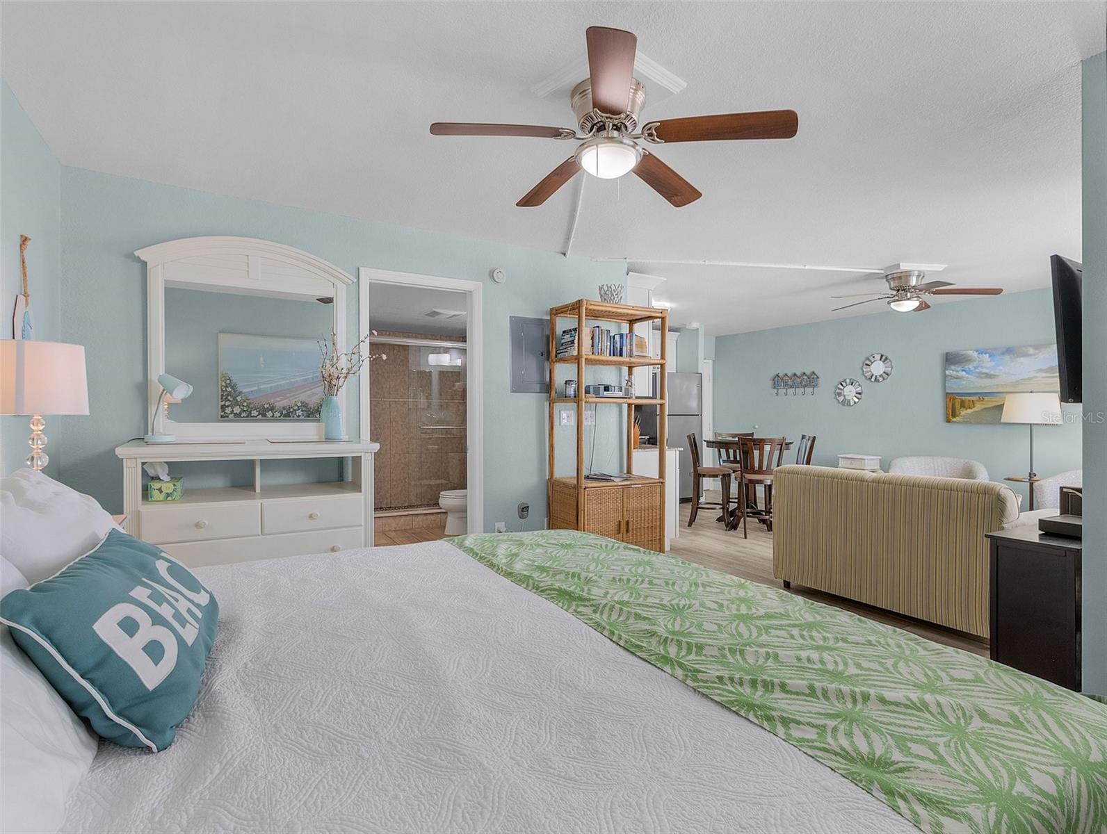Image 17 of 44 For 7360 Estero Boulevard 704c