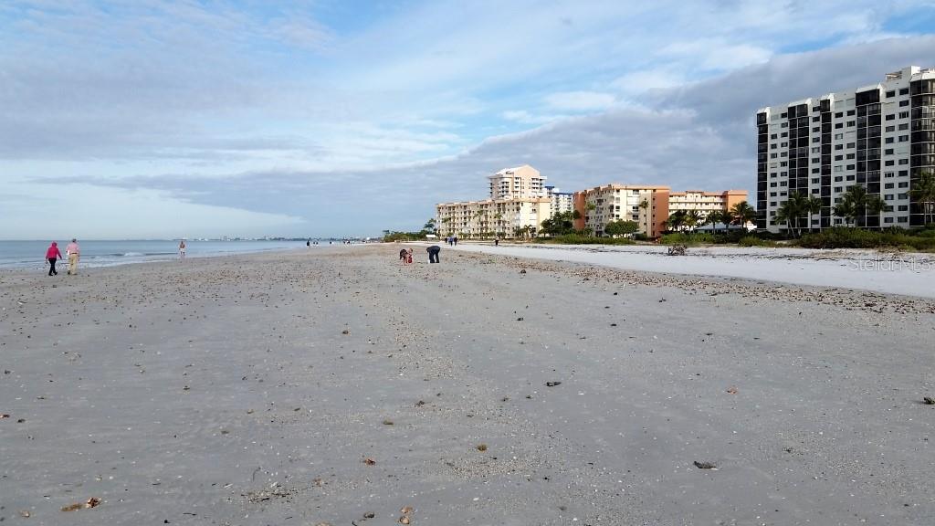Image 8 of 44 For 7360 Estero Boulevard 704c