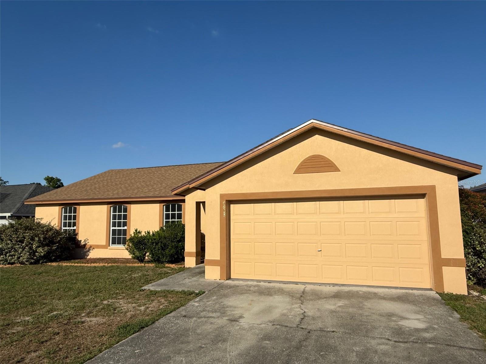 Image 3 of 39 For 6608 Madeira Avenue