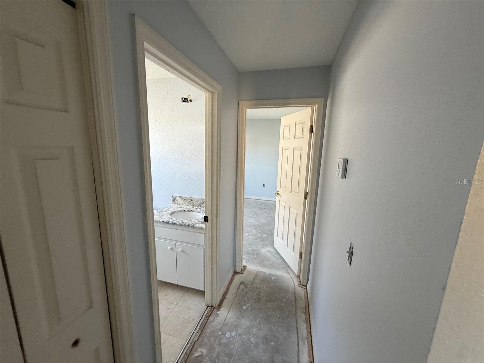 Image 34 of 39 For 6608 Madeira Avenue